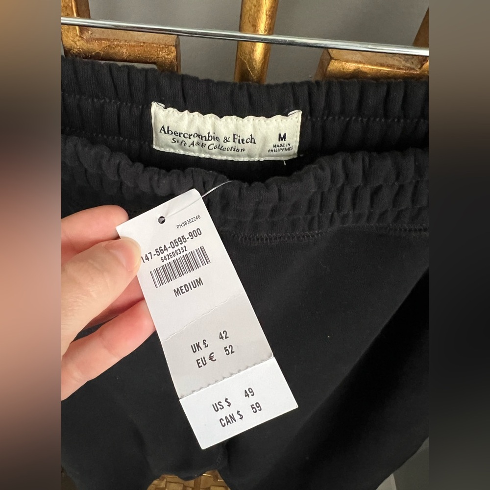 NWT Abercrombie & Fitch, Soft A&F Black Joggers